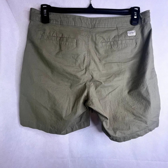 Eddie Bauer‎ Active Shorts Size 8 - Picture 2 of 8